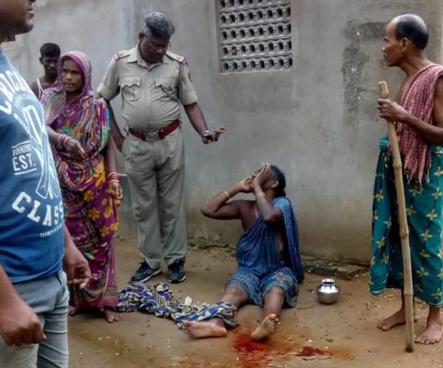  ମା’କୁ ବାଡ଼େଇ ରକ୍ତାକ୍ତ କଲା ପୁଅ