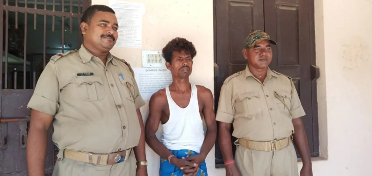  ସ୍ତ୍ରୀକୁ ମାରିିି ଆତ୍ମସମର୍ପଣ କଲା ସ୍ବାମୀ