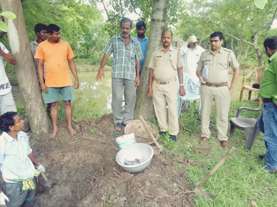  ୫ ବର୍ଷ ପରେ ମାଟିତଳୁ କଢ଼ାଗଲା ଶବ, ପରୀକ୍ଷା ପାଇଁ ଗଲା ହାଡ଼ ଖପୁରୀ