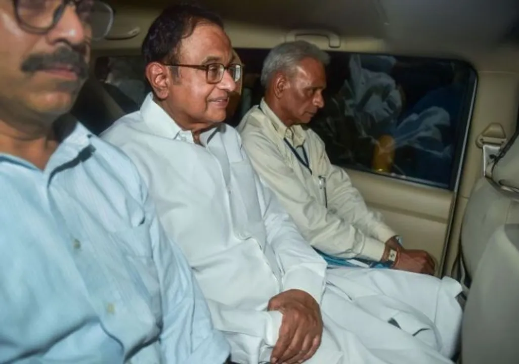  ଚିଦମ୍ବରମଙ୍କୁ ଉଠାଇନେଲେ