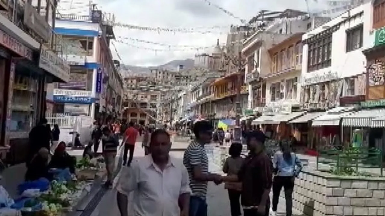  ଲ୍ୟାଣ୍ଡଲାଇନ୍ ସ୍ବାଭାବିକ ହେଲା, ଇଣ୍ଟରନେଟ୍‌ ଏବେ ବି ବନ୍ଦ