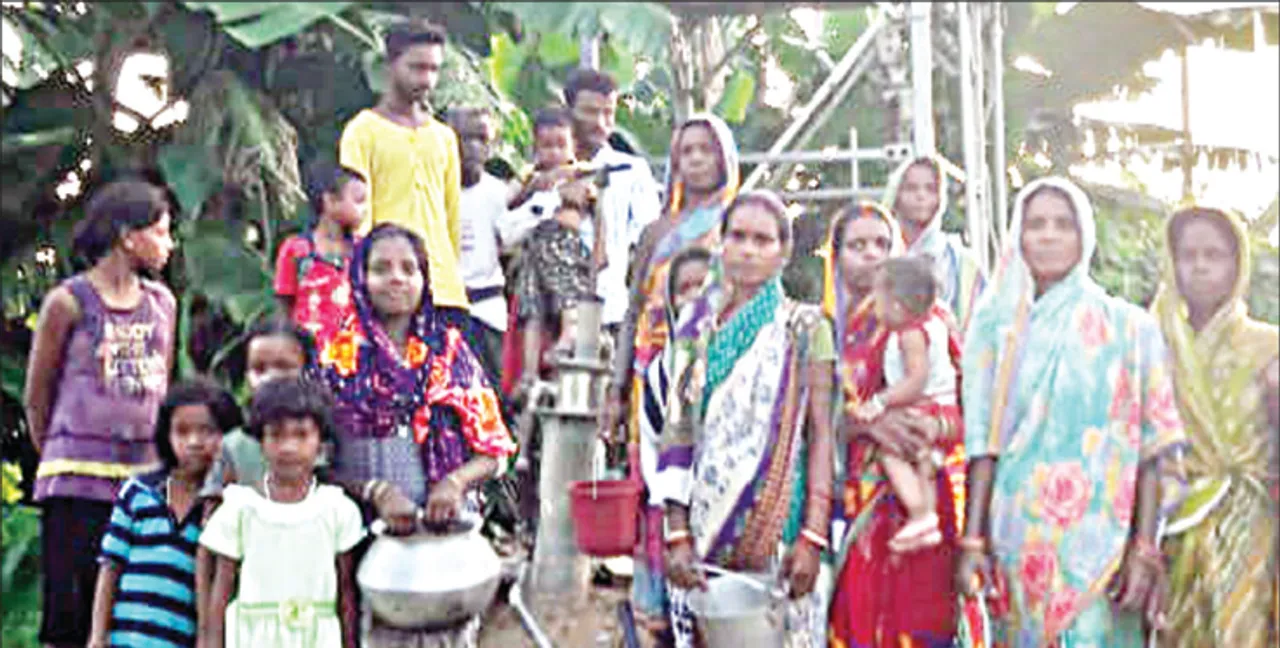  କାମରେ ଆସୁନି ବିଲିପଡ଼ା ପାଣି ଯୋଗାଣ ପ୍ରକଳ୍ପ: ପ୍ରତିବାଦରେ ମହିଳାଙ୍କ ରାସ୍ତାରୋକ