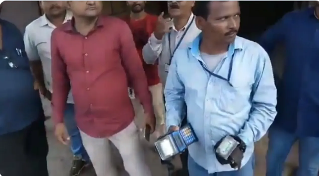 ବେଆଇନ ପାର୍କିଂ ଆଦାୟ ରୋକିବାକୁ ବିଡିଏ ଓ ବିଏମସିର ମିଳିତ ଚଢ଼ଉ, ପିଓଏସ୍ ମେସିନ୍ ଜବତ