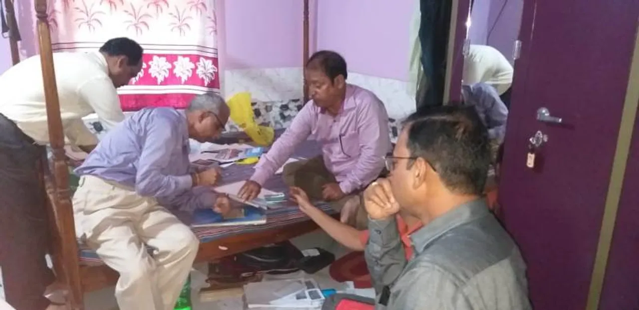  ଜେଲ୍ ଗଲେ ନିମାପଡ଼ା ଉଦ୍ୟାନ ଅଧିକାରୀ, ଘରେ ଚଢ଼ଉ କଲା ଭିଜିଲାନ୍ସ