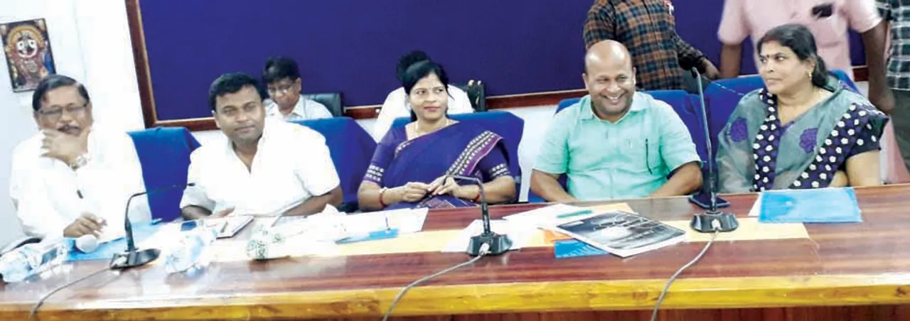  ବାତିଲ ହେଲା ଧର୍ମଶାଳା ପଞ୍ଚାୟତ ସମିତି ବୈଠକ : ବୈଠକ ସ୍ଥଳକୁ ନେଇ ମୁହାଁମୁହିଁ