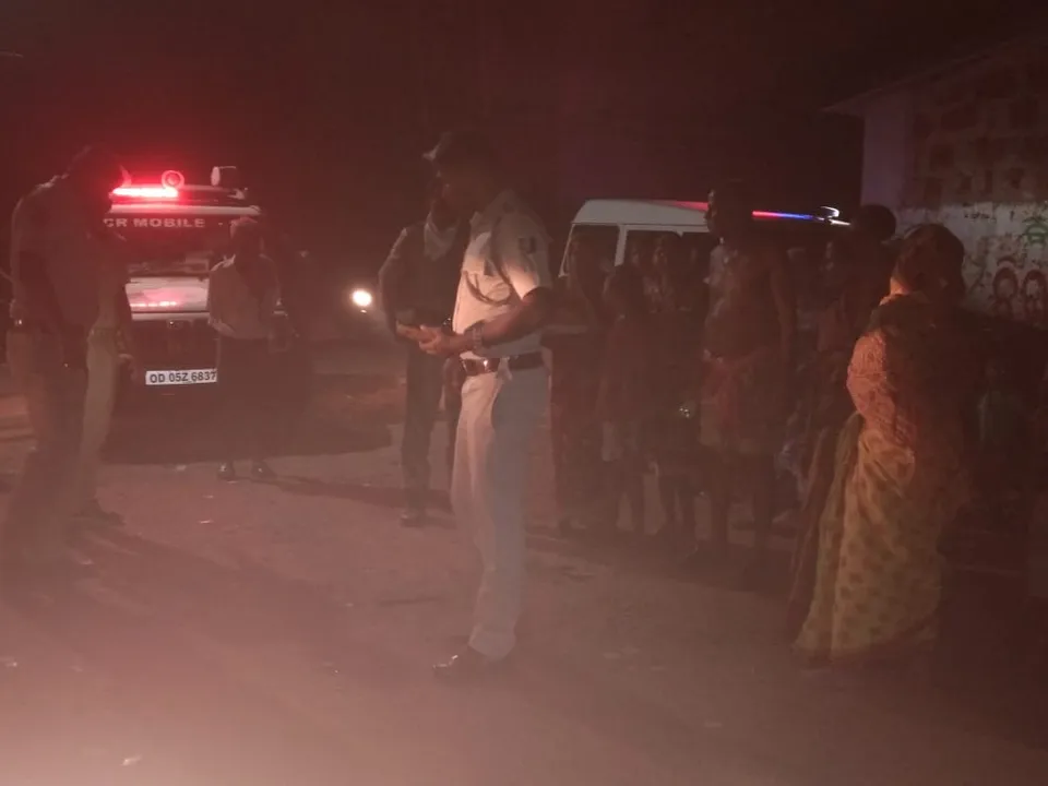  ଭୁବନେଶ୍ୱରରେ ଗୁଳିକାଣ୍ଡ: ପୁଅ ମୃତ, ବାପ ଏମସ୍‌ରେ ଭର୍ତ୍ତି