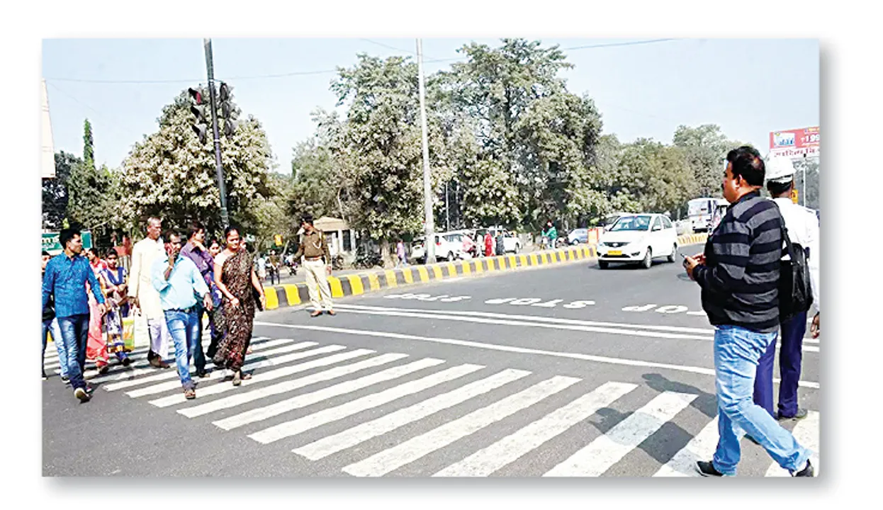  ଦେଶରେ ଦିନକୁ ୬୨ ପଦଚାରୀଙ୍କ ଜୀବନ ଯାଉଛି, ୪ ବର୍ଷରେ ୮୪% ବୃଦ୍ଧି