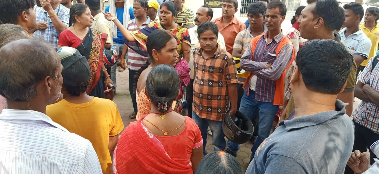  ରାଉରକେଲା ଜେଲରେ ବିଚାରାଧୀନ କଏଦୀଙ୍କ ମୃତ୍ୟୁ ଘଟଣା, ପତ୍ନୀଙ୍କ ଅଭିଯୋଗ ଭୁଲ ଇଞ୍ଜେକ୍ସନ ଯୋଗୁଁ ସ୍ବାମୀଙ୍କ ମୃତ୍ୟୁ
