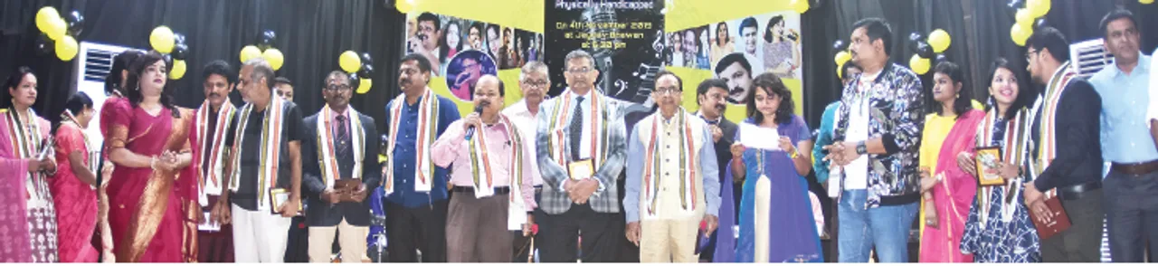  ରେଡ୍ ସ୍ୱସ୍ତିକ ସୋସାଇଟି ପକ୍ଷରୁ ଭିନ୍ନକ୍ଷମଙ୍କ ପାଇଁ ପାଣ୍ଠି ସଂଗ୍ରହ