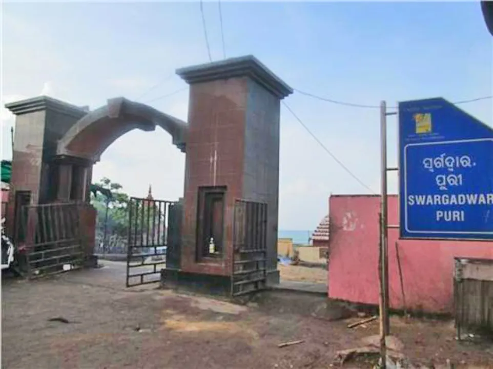  ସ୍ବର୍ଗଦ୍ବାରରେ ଶବକୁ ଅସମ୍ମାନ ନେଇ ଗର୍ଜିଲେ ସାଲୁଜା