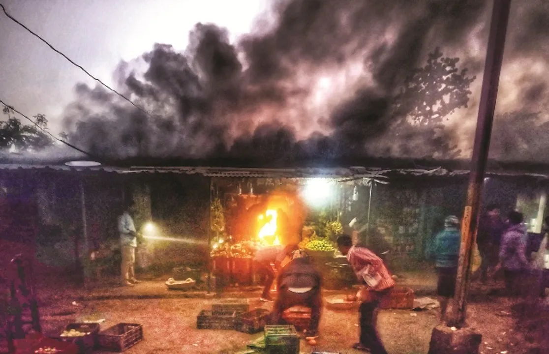  ୟୁନିଟ୍‌-୮ ଭେଣ୍ଡିଂ ଜୋନ୍‌ରେ ଜଳିଗଲା ଦୋକାନ