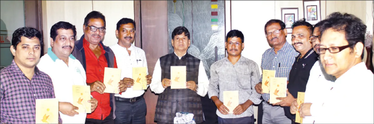  ସଞ୍ଜୟ ସାହୁଙ୍କ ‘ଫେରାର୍‌ ପକ୍ଷୀର ଠିକଣା’ ଲୋକାର୍ପିତ