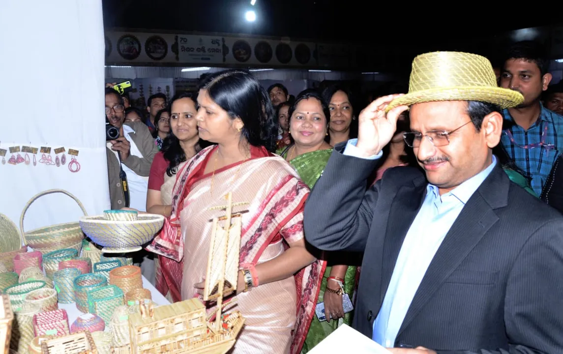  ଭୁବନେଶ୍ୱର ଗଣ୍ଡମୁଣ୍ଡାରେ ଖୋଲିବ ସ୍ଥାୟୀ ମିଶନ ଶକ୍ତି ଦୋକାନ, ଚାହିଦ‌ା ମୁତାବକ  ଜିନିଷ କିଣିପାରିବେ ଗ୍ରାହକ