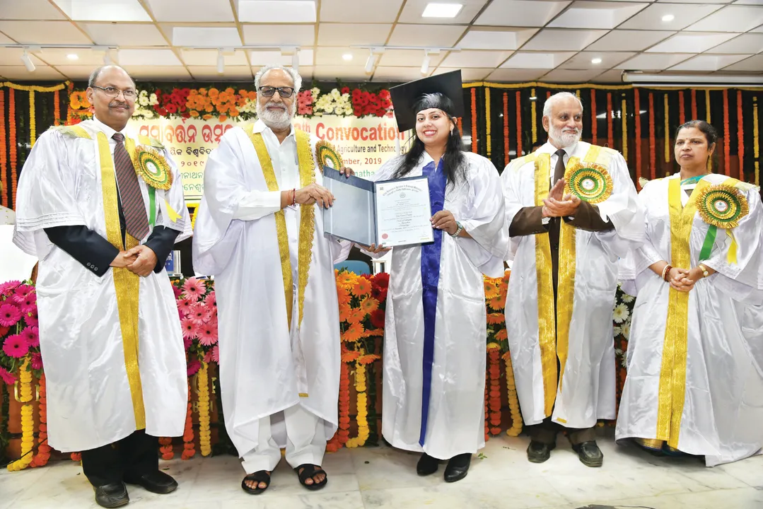  ଓୟୁଏଟିର ୩୮ତମ ସମାବର୍ତନ ଉତ୍ସବ : ଜଳ, କୃଷି ଶ୍ରମିକ ଓ ବଜାର ଅଭାବ ବଡ଼ ଆହ୍ୱାନ