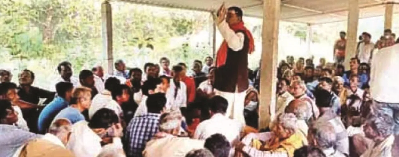  ୧୪ ଗ‌ାଁ ଆଦିବାସୀ ଓ ଦଳିତଙ୍କ ମହାସଭା : ‘ଜୀବନ ଗଲେ ବି କାଜୁ ଜଙ୍ଗଲ ଛାଡ଼ିବୁନି’