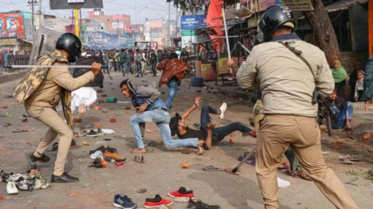  India Today
 