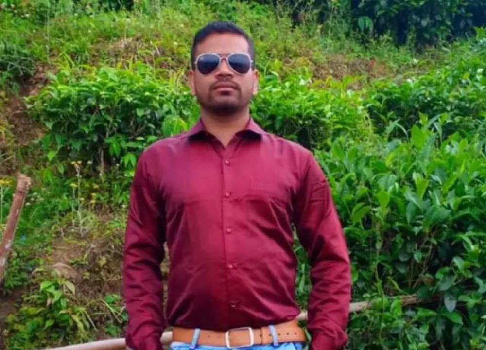  ଶିକ୍ଷକ ସାଜିଲେ ଭକ୍ଷକ, ନାବାଳିକା ଛାତ୍ରୀର ଗଳା କାଟି ହତ୍ୟା ଉଦ୍ୟମ କରି ଟିଉସନ ମାଷ୍ଟର ଫେରାର