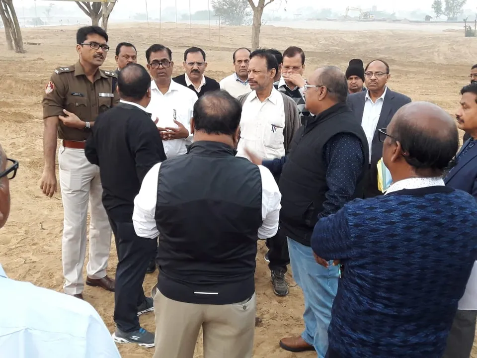  ଭୋର ୫ଟାରେ କଟକରେ ପହଞ୍ଚି ଏସସିବି ଭିତ୍ତିଭୂମି ବିକାଶ ସମୀକ୍ଷା କଲେ ୫-ଟି ସଚିବ, ମହାନଦୀ ପଠା ପରିଦର୍ଶନ କଲେ