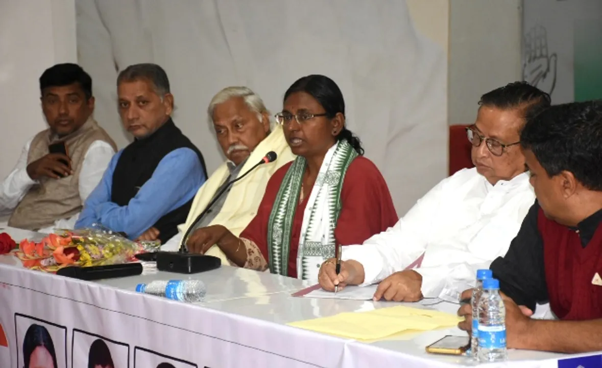 କଂଗ୍ରେସ ଭବନରେ ରାଜ୍ୟସ୍ତରୀୟ ତ୍ରିସ୍ତରୀୟ ପଞ୍ଚାୟତ ପ୍ରତିନିଧି ସମ୍ମିଳନୀ : କେନ୍ଦ୍ର ବିରୋଧରେ ପଞ୍ଚାୟତ ସ୍ତରରୁ ରଣନୀତି