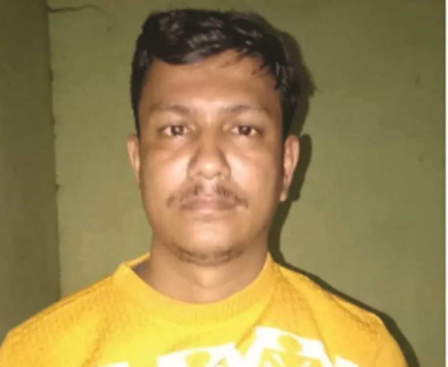  ଜଳେଶ୍ବରରେ କ୍ରିକେଟ୍‌ ବେଟିଂ: ଲକ୍ଷେ ୩୦ ହଜାର ଟଙ୍କା ଜବତ, ଜଣେ ଗିରଫ