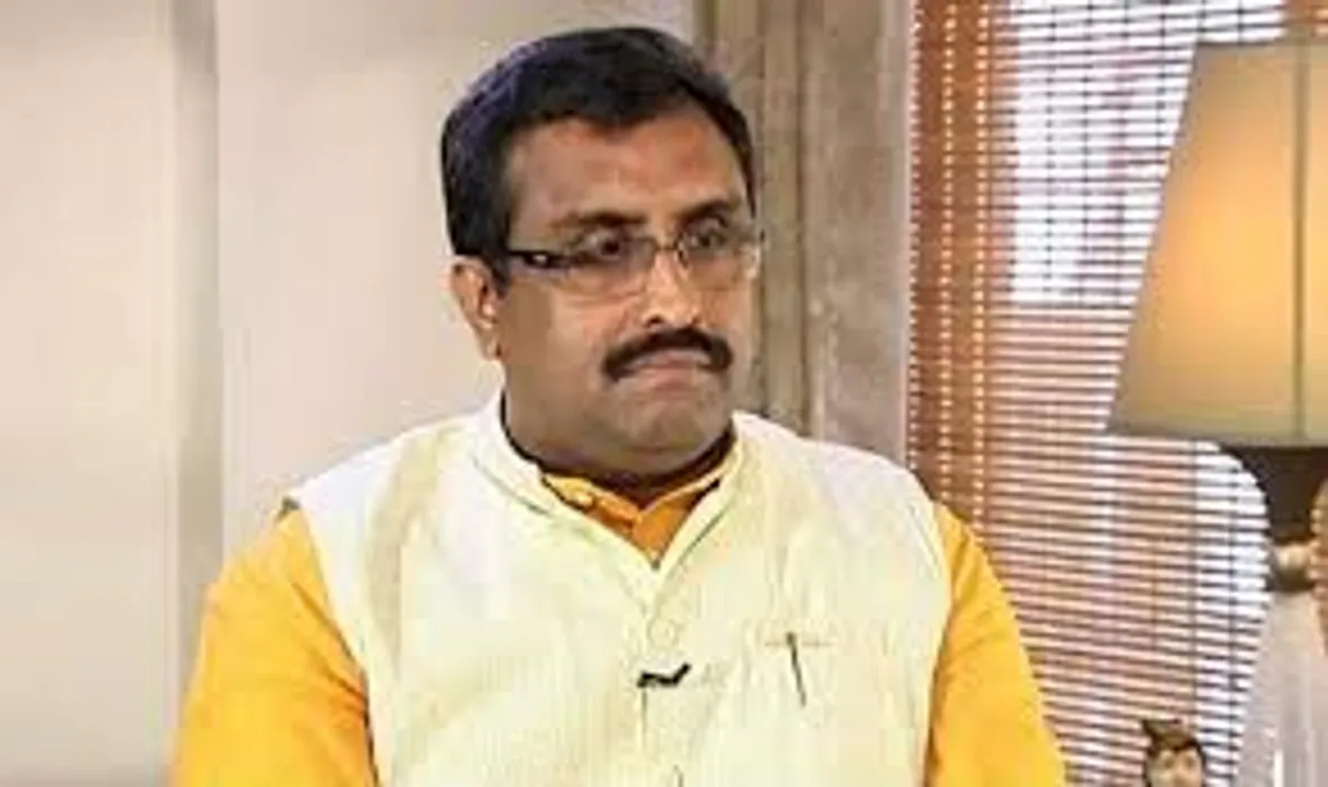  India.com
 