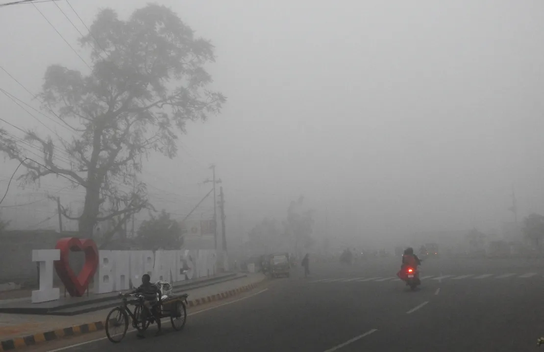  କୁହୁଡ଼ି ଆସ୍ତରଣରେ ଉପକୂଳ ଓଡ଼ିଶା, ଆଜି ୮ ଜିଲ୍ଲା ପାଇଁ ୟେଲୋ ୱାର୍ଣ୍ଣିଂ