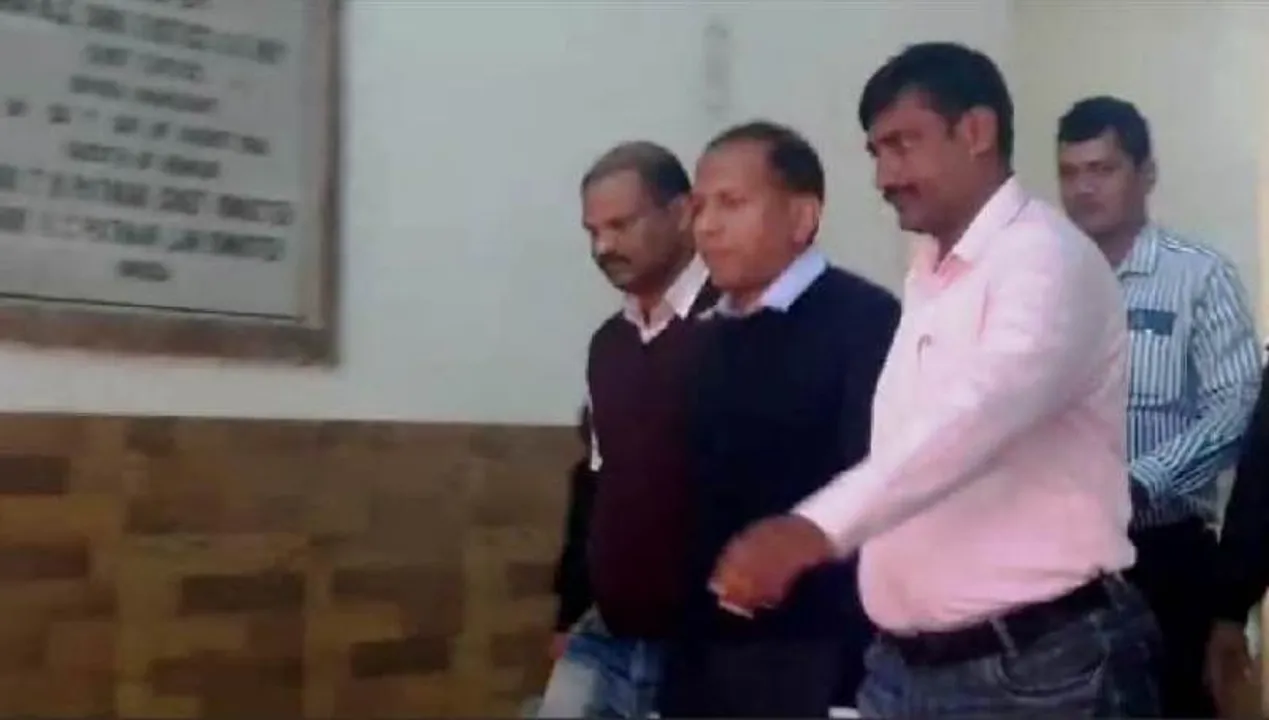  ଜେଲ୍‌ ଗଲେ ଆଇଏଏସ୍‌ ବିଜୟ କେତନ