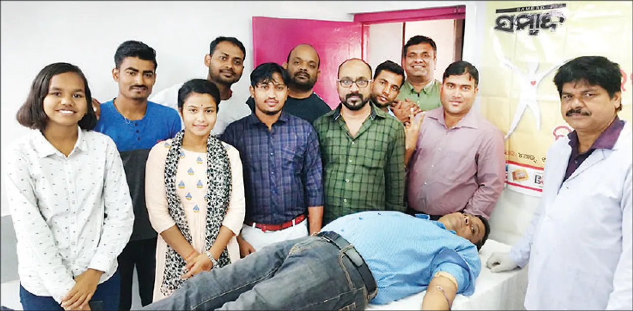  ଫ୍ୟୁଚର୍‌ କ୍ୟାରିୟର ସଲ୍ୟୁସନ୍‌ସ ପକ୍ଷରୁ ରକ୍ତଦାନ ଶିବିର