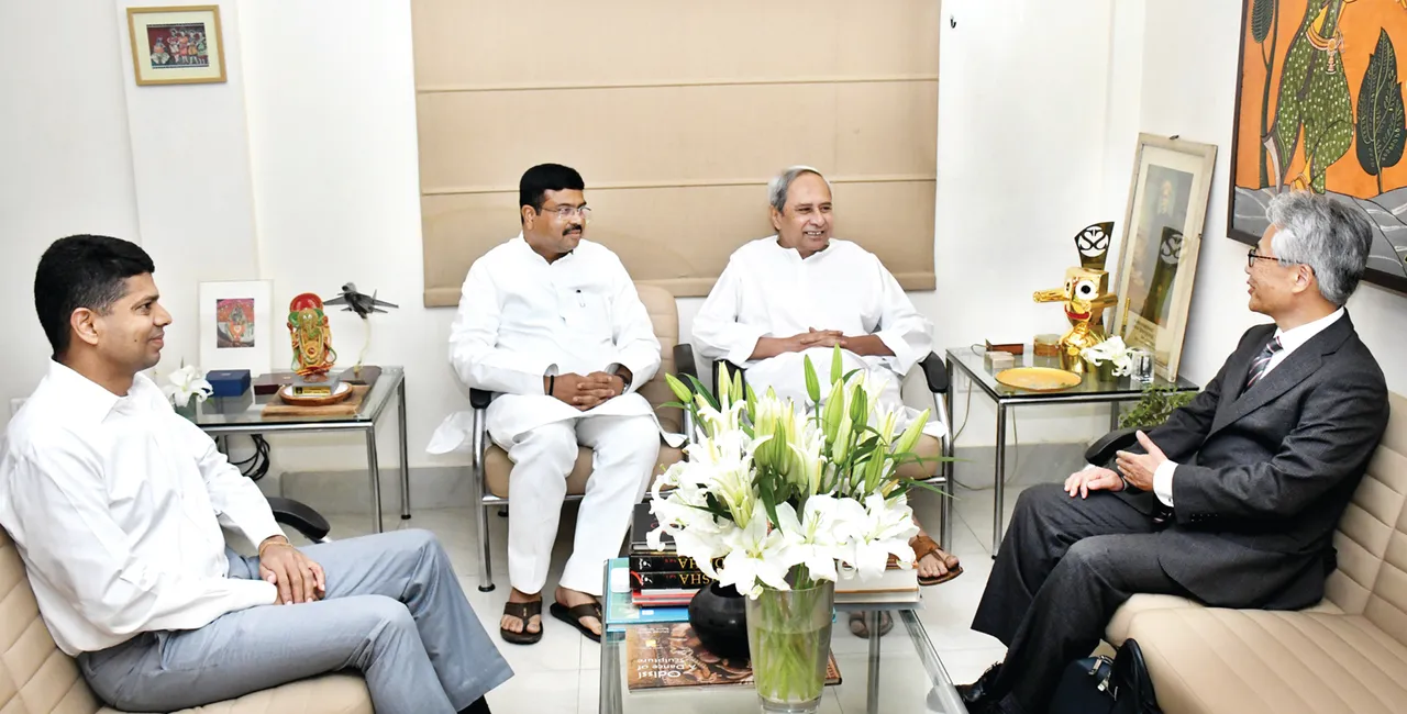  ଓଡ଼ିଶାରେ ପୁଞ୍ଜି ଖଟାଇବ ଜାପାନ: ନବୀନ-ଧର୍ମେନ୍ଦ୍ର-ଜାପାନ ରାଷ୍ଟ୍ରଦୂତଙ୍କ ତ୍ରିପାକ୍ଷିକ ଆଲୋଚନା
