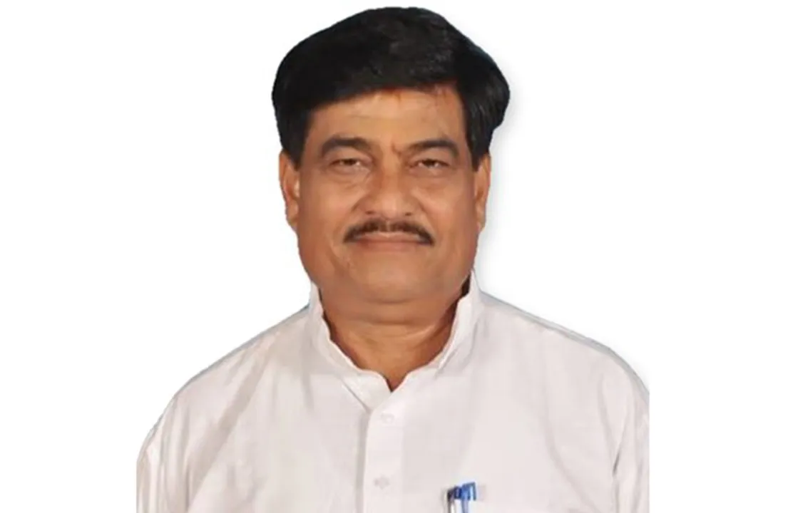  ବାତ୍ୟା ସହାୟତା କାର୍ଯ୍ୟର ତଦାରଖ ପାଇଁ ବାଲେଶ୍ବର ଗଲେ ଯ଼ୋଗାଣ ମନ୍ତ୍ରୀ ରଣେନ୍ଦ୍ର ପ୍ରତାପ ସ୍ବାଇଁ