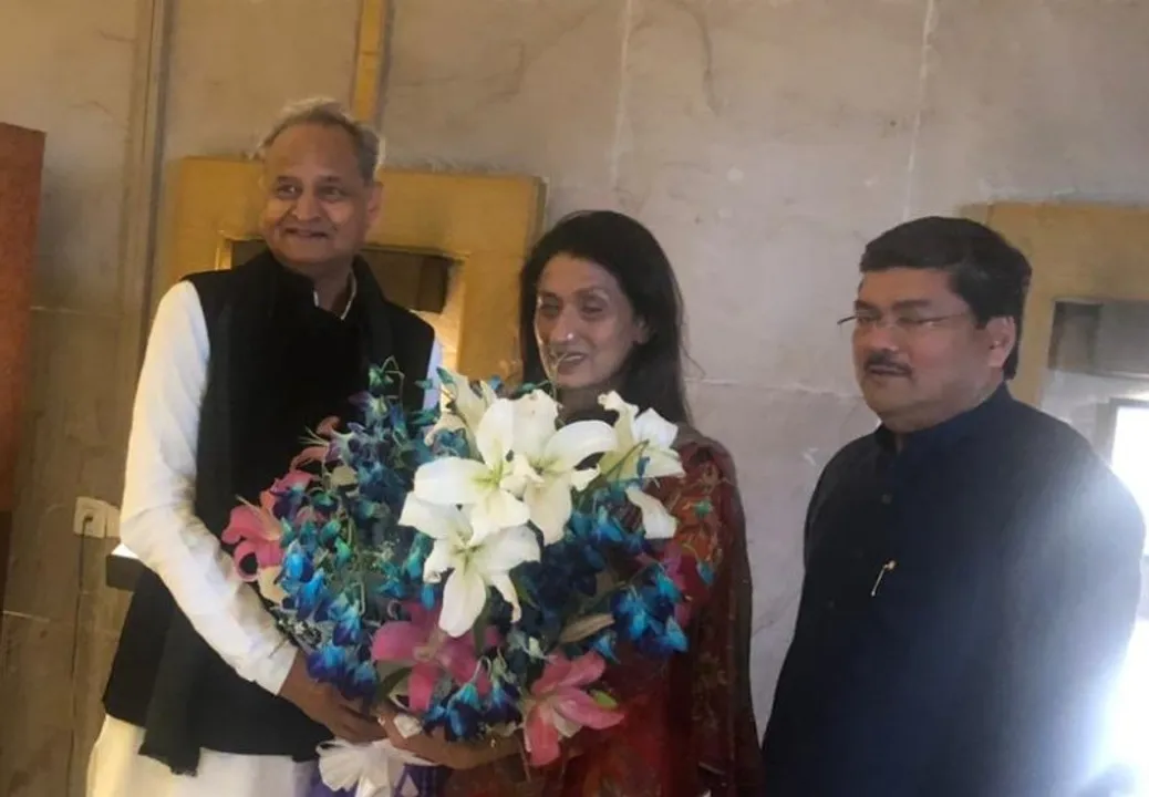  ୬୦ ବର୍ଷ ବୟସରେ ନିଜ ସାଙ୍ଗଙ୍କୁ ବିବାହ କଲେ ଏହି କଂଗ୍ରେସ ନେତା