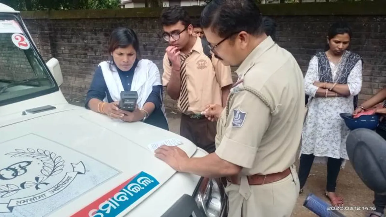  ଝାରସୁଗୁଡ଼ା: ୫ ନାବାଳକ ବାଇକ ଚାଳକଙ୍କୁ ୧ଲକ୍ଷ ୩୫ ହଜାର ଟଙ୍କା ଜରିମାନା