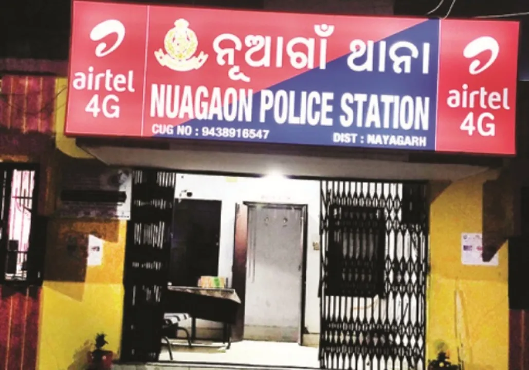  ଖୋର୍ଦ୍ଧା-ବଲାଙ୍ଗିର ୫୭ ନଂ ଜାତୀୟ ରାଜପଥ ପାଲଟିଛି ଚୋରା ବ୍ୟବସାୟୀଙ୍କ ଚରାଭୂଇଁ : ରାତିରେ ହେଉଛି ନିଶା କାରବାର, ମାଫିଆଙ୍କ ଟେର୍‌ ପାଉନି ପୁଲିସ