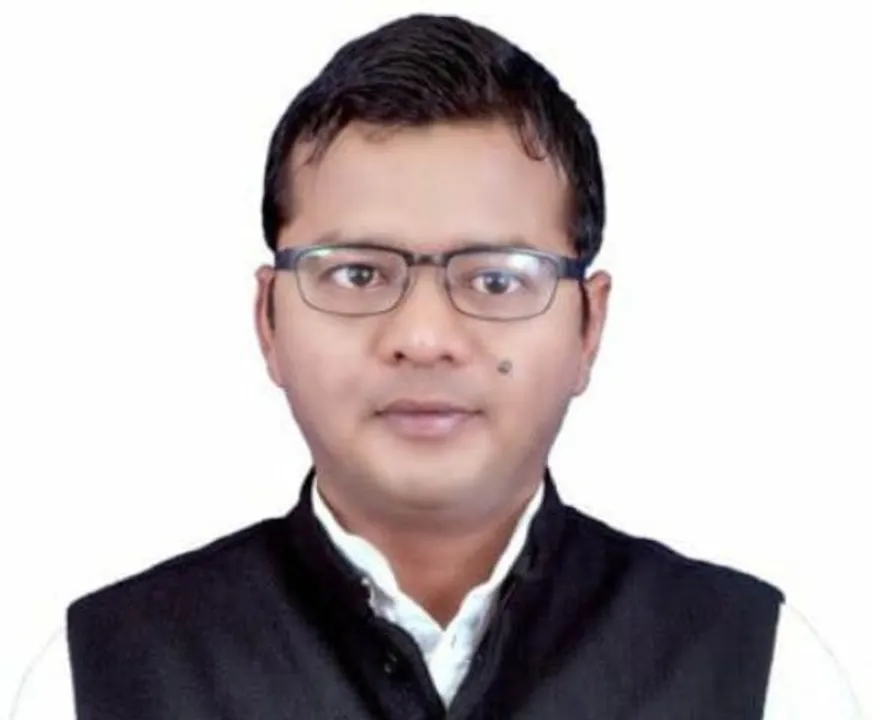  କରୋନା ମୁକାବିଲା ପାଇଁ ସାଂସଦ ପାଣ୍ଠିରୁ କୋଟିଏ ଟଙ୍କା ଦେଲେ ସପ୍ତଗିରି ଉଲାକା