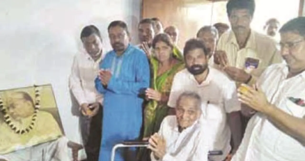  ବିଜୁଙ୍କ ସମ୍ପର୍କରେ କହି ଆଖିରେ ଲୁହ ଆଣିଲେ ସୁର