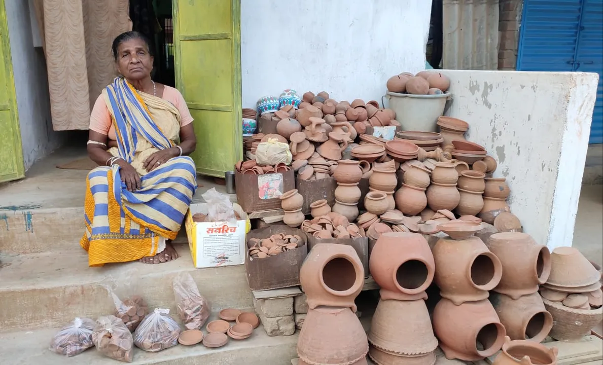  ପ୍ରଧାନମନ୍ତ୍ରୀ ମୋଦୀଙ୍କ ଆହ୍ୱାନ ପରେ ଦିନଟିଏ ଲାଗି ଆଶାର ଦୀପ ଜଳିଲା...