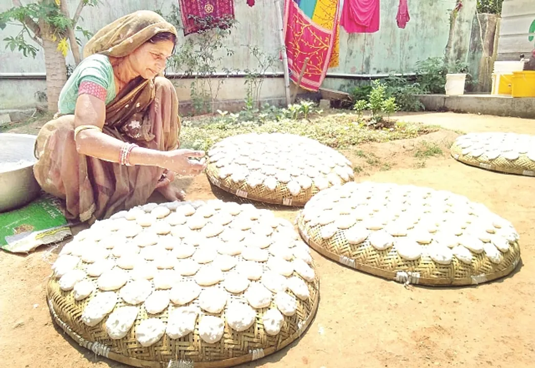  ଫୁଲବଡ଼ି ତିଆରି ଘରେ ତାଲା : ହଜାର ହଜାର ମହିଳାଙ୍କ ରୋଜଗାର ବନ୍ଦ