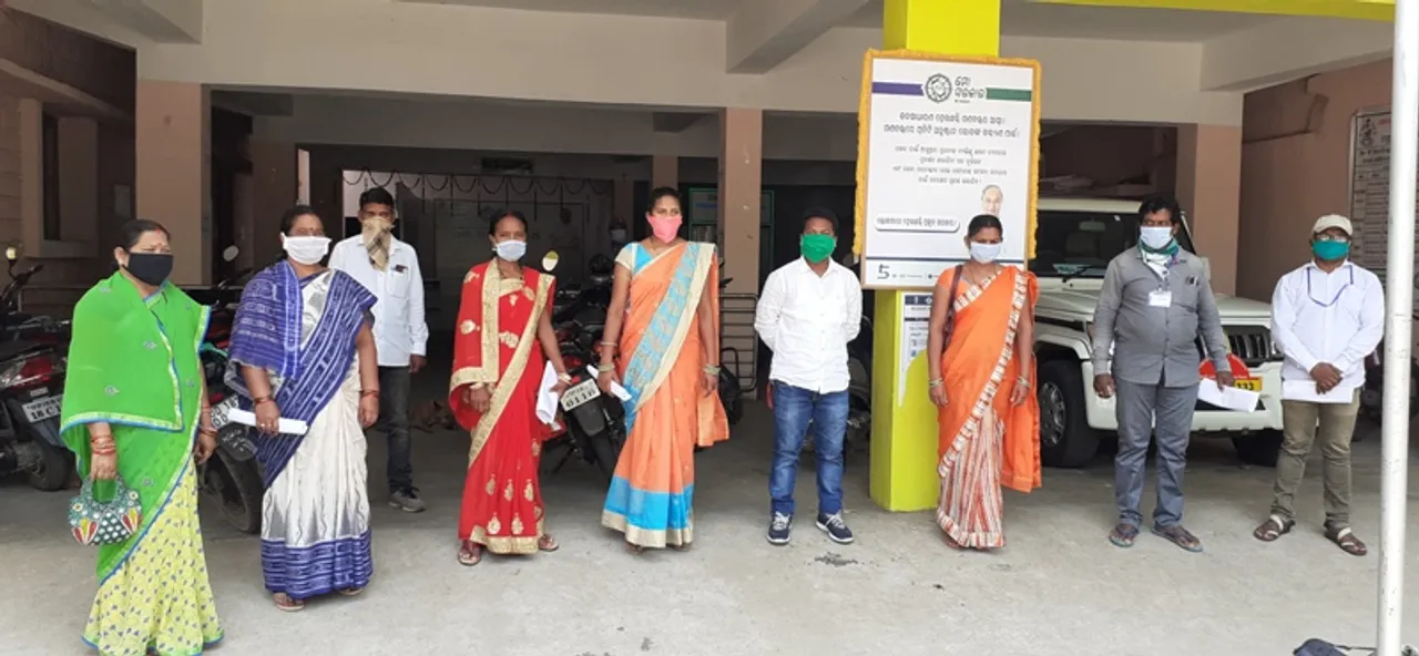  ମୁଖ୍ୟମନ୍ତ୍ରୀଙ୍କ ନି‌ଷ୍ପତ୍ତିକୁ ନେଇ ଆଦିବାସୀ ଇଲାକାରେ ଚର୍ଚ୍ଚା : ବିଜୁ ଦେଇଥିଲେ ପୁଲିସ୍, ନବୀନ ଦେଲେ ଜିଲ୍ଲାପାଳ କ୍ଷମତା