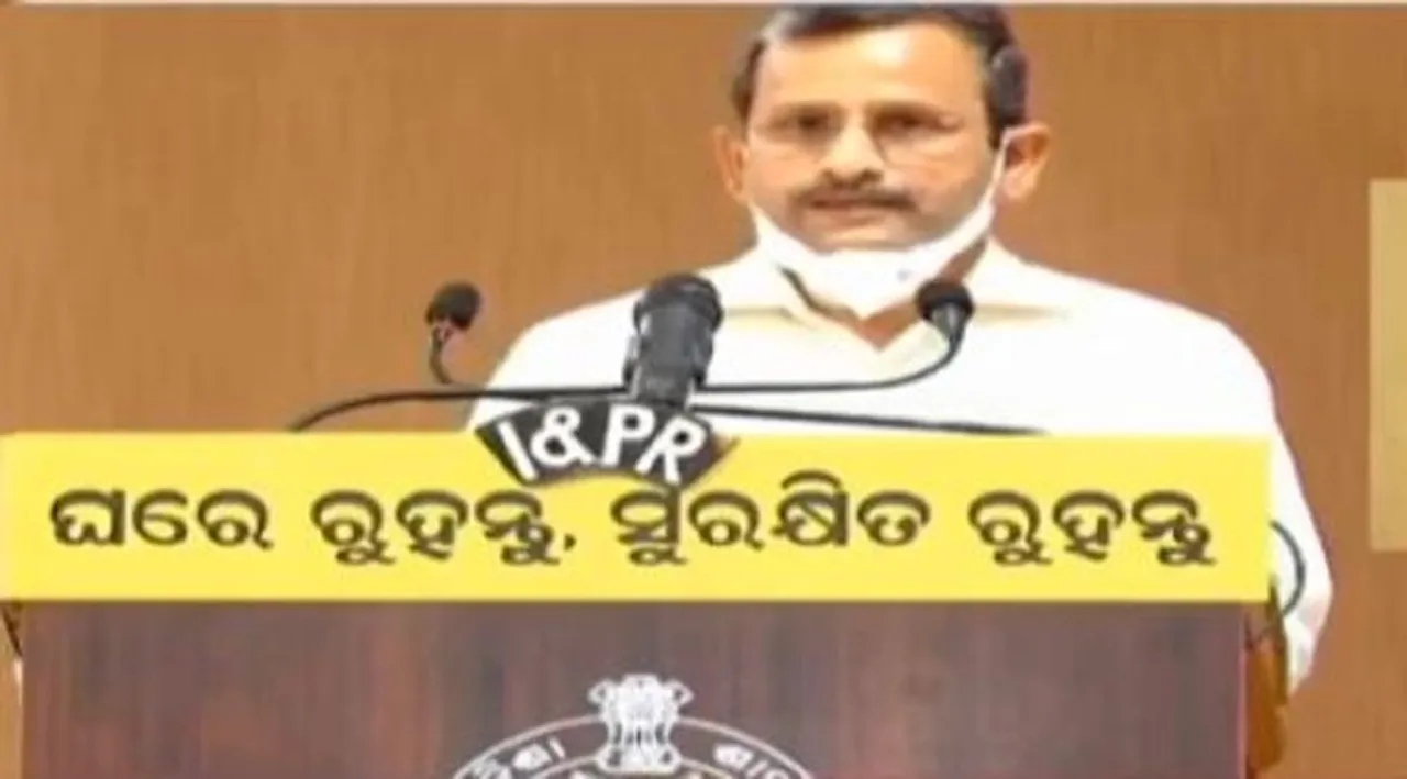  କରୋନା ଆକ୍ର‌ାନ୍ତ ସାଧାରଣ ଡାକ୍ତରଖାନାକୁ ଗଲେ ସଂକ୍ରମଣ ବ୍ୟାପିବ‌ା ଆଶଙ୍କା ବଢ଼ିବ, ସ୍ବତନ୍ତ୍ର କୋଭିଡ୍ ହସ୍ପିଟାଲ୍ ଏଥିପାଇଁ ଜରୁରୀ : ସୁରେଶ ମହାପାତ୍ର