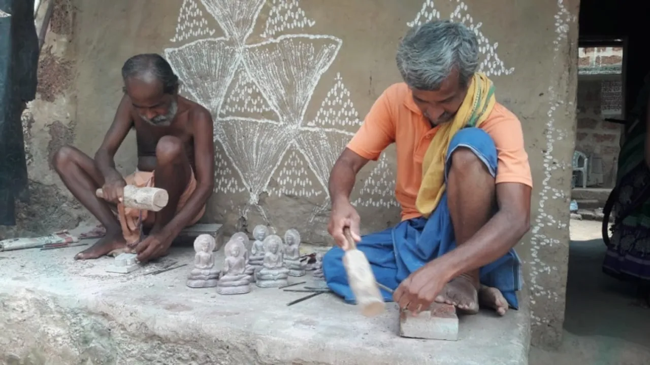  ହସ୍ତଶିଳ୍ପକୁ କରୋନା ମାଡ଼ : ହାତବାନ୍ଧି ବସିଛନ୍ତି ୩୦୦୦ କାରିଗର