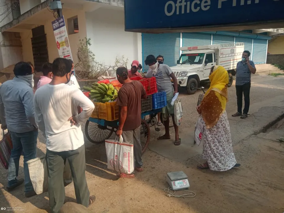  କୋହଳ ହେଲା କଟକଣା: ଅତ୍ୟାବଶକ ସାମଗ୍ରୀ ବିକ୍ରି ସମୟ ଦିନ ୨ଟା ଯାଏଁ ବୃଦ୍ଧି, ନିର୍ମାଣ ସାମଗ୍ରୀ ବିକ୍ରିକୁ ଅନୁମତି