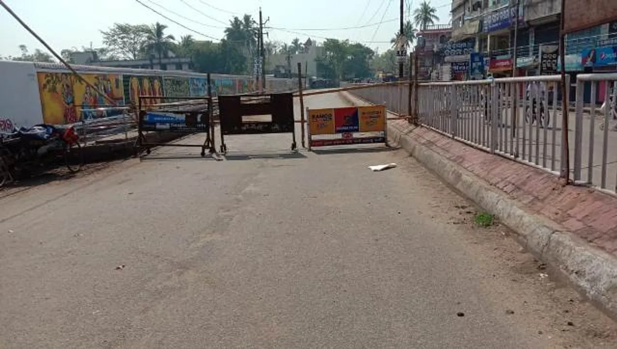  ଭୁବନେଶ୍ବରରୁ ୧୩୦ ଲୋକ ଆସିବା ପରେ ଗଞ୍ଜାମର ମାଟିଆ ସାହିକୁ ହଟସ୍ପଟ୍ ଘୋଷଣା କରିଲା ପ୍ରଶାସନ