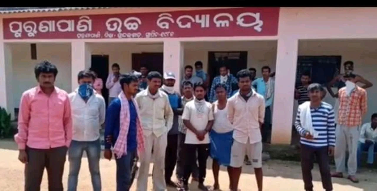  ଆନ୍ଧ୍ରରୁ ଲୁଚି ଟ୍ରକରେ ଆସିଥିଲେ ୬୦ ଜଣ ଶ୍ରମିକ, ବୀରମିତ୍ରପୁରରେ ଧରିଲା ପୁଲିସ, ଡ୍ରାଇଭର ଗିରଫ