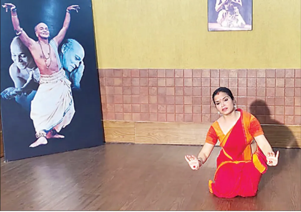  ଗୁରୁଙ୍କ ସ୍ମୃତିରେ ‘ସଂସ୍ମରଣମ୍‌’, ଫେସ୍‌ବୁକ୍‌‌‌‌‌ରେ କାର୍ଯ୍ୟକ୍ରମର ସିଧାପ୍ରସାରଣ