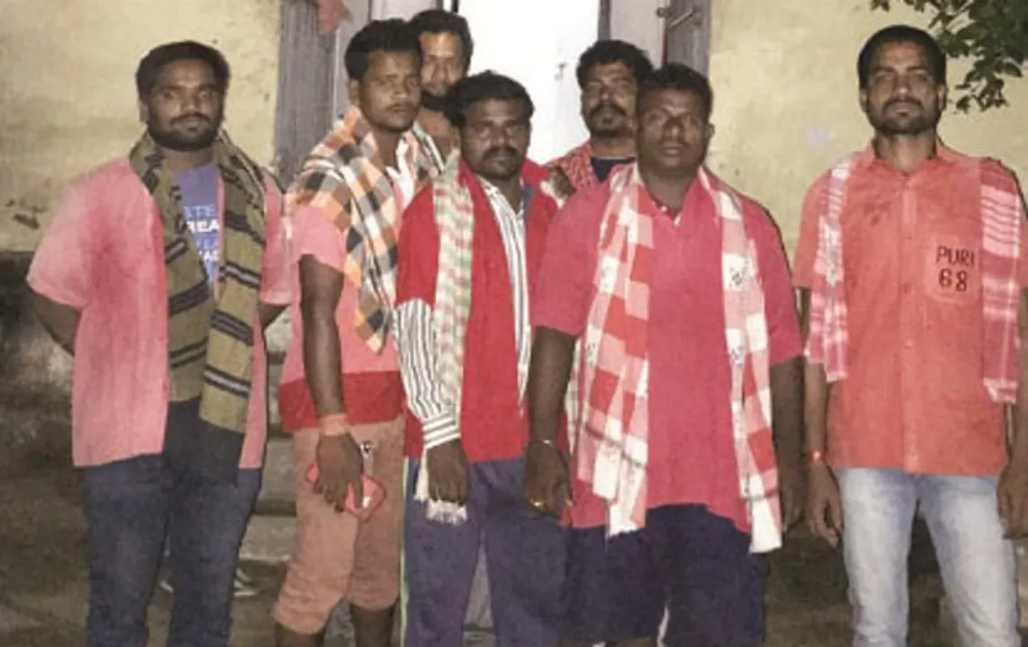  ଗଡ଼ୁନି ରେଳ, ପୂରୁନି ପେଟ : ପୁରୀର ଶତାଧିକ କୁଲି ପରିବାର ଦୁର୍ଦ୍ଦିନରେ