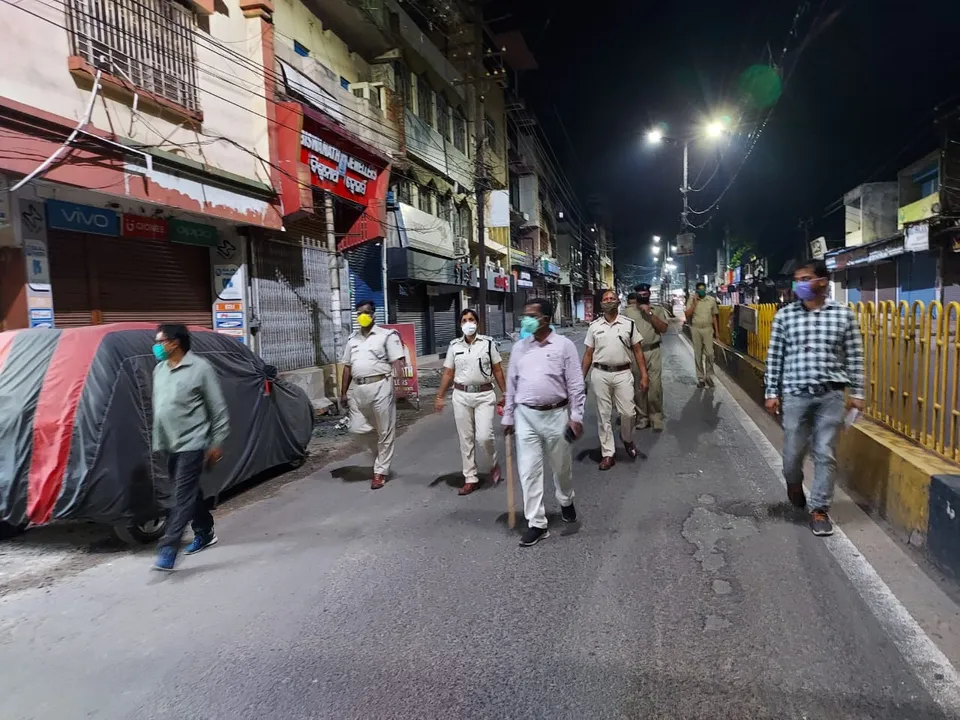  ପୁଣି ଅମାନିଆଙ୍କ ଉତ୍ପାତ: ମାନୁ ନହାନ୍ତି କଟକଣା, ପୁଲିସର ଫ୍ଲାଗମାର୍ଚ୍ଚ