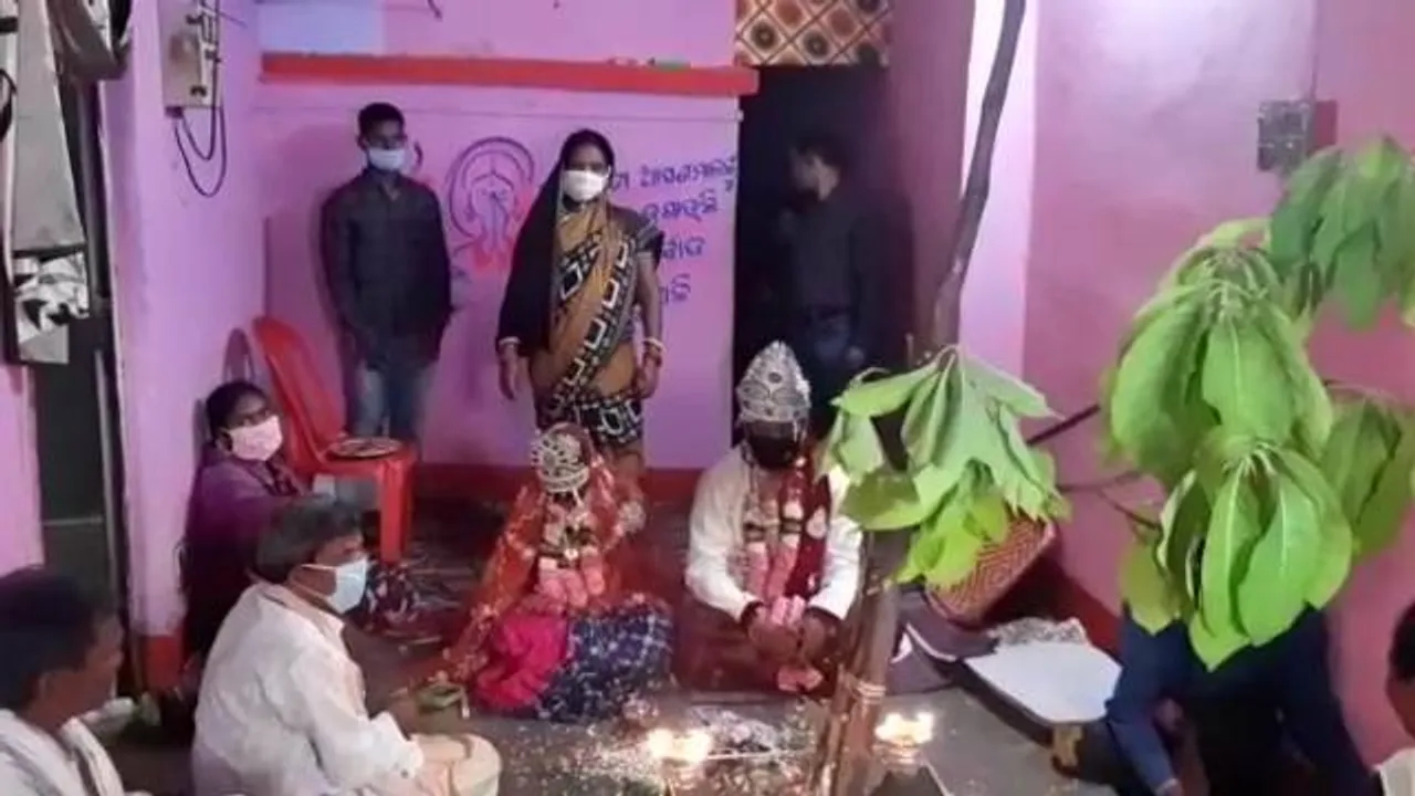  ଲକ୍‌ଡାଉନ୍‌ରେ ବାହାଘର: ଉଭୟ ପକ୍ଷରୁ ଯୋଗଦେଲେ୧୦ ଜଣ 