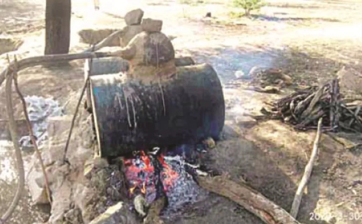  ବେଆଇନ ମଦରେ ଭାସୁଛି ଝାରସୁଗୁଡ଼ା ଜିଲ୍ଲା