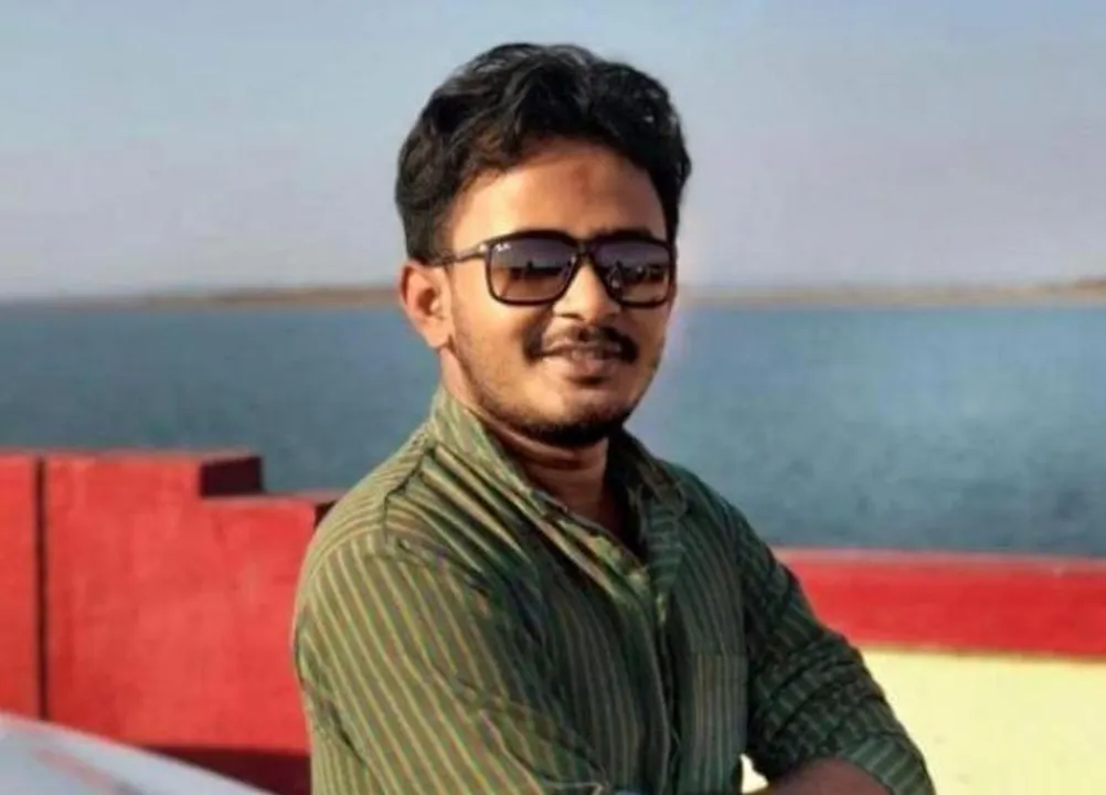  କରୋନା ମହାମାରୀ ସ୍ଥିତି ସର୍ଭିଲାନ୍ସ ପାଇଁ ଯୁବକମ୍ପ୍ୟୁଟର ଇଂଜିନିୟରଙ୍କ ଅଭିନବ ପ୍ରୟାସ