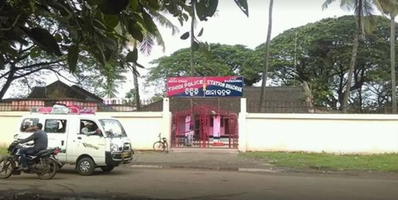  ଭଦ୍ରକ ତିହିଡିରେ ଜଣେ ବ୍ୟକ୍ତିଙ୍କ ଠାରୁ ୧୦ ଲକ୍ଷ ଟଙ୍କା ଲୁଟ କରି ଆକ୍ରମଣ କଲେ ଅଜଣା ଲୁଟେରା